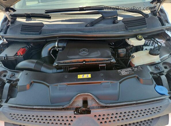 WD4PG2EE7G3130852 2016 MERCEDES-BENZ METRIS Серебряный Вид наклейки с VIN-кодом