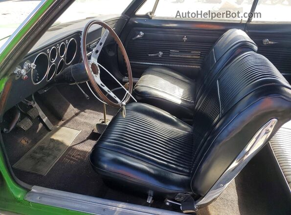 107375W139930 1965 CHEVROLET CORVAIR Green წინა სალონის ხედი