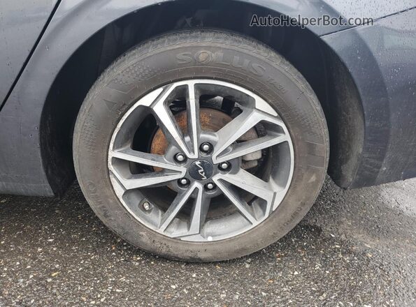 3KPF24AD0RE755571 2024 KIA FORTE Gray 