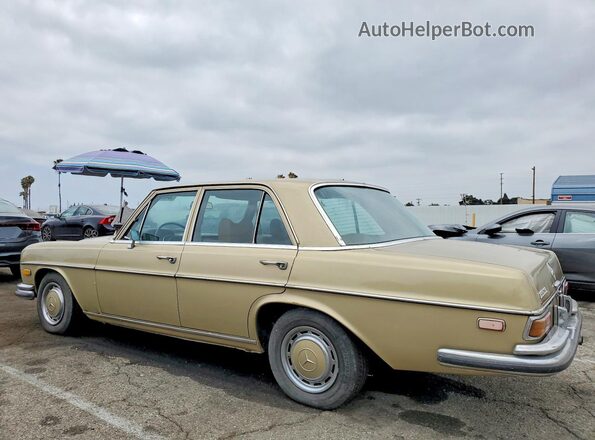 10801812075800 1971 MERCEDES-BENZ 280 Золотой Задняя левая четверть