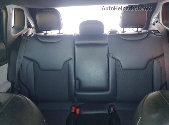 3C4NJDBN8RT122575 2024 JEEP COMPASS Blue უკანა სალონის ხედი