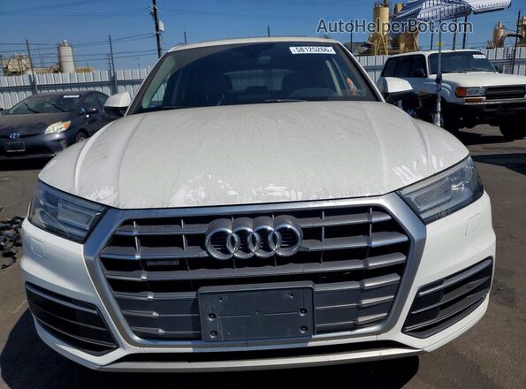 WA1ANAFYXJ2023164 2018 AUDI Q5 White Rear view