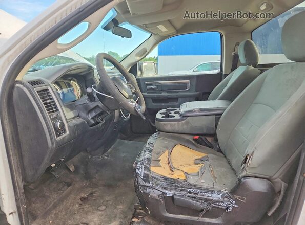 3C6JR6AG2GG239653 2016 RAM 1500 White Вид панелі приладів
