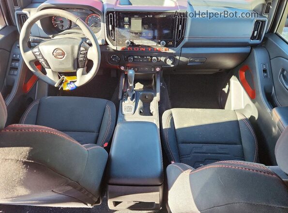 1N6ED1EK1TN642533 2026 NISSAN FRONTIER Красный 