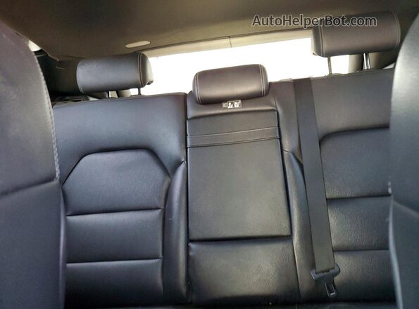 WDCTG4GB8HJ335921 2017 MERCEDES-BENZ GLA-CLASS Black Սալոնի հետևի տեսք