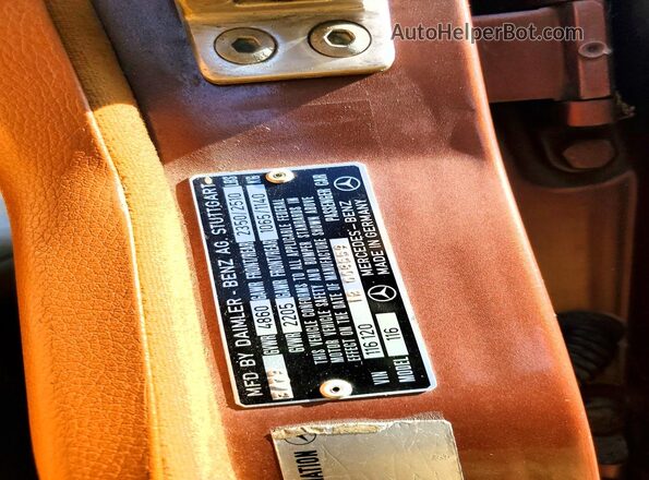 11612012008559 1979 MERCEDES-BENZ 300 Коричневый 