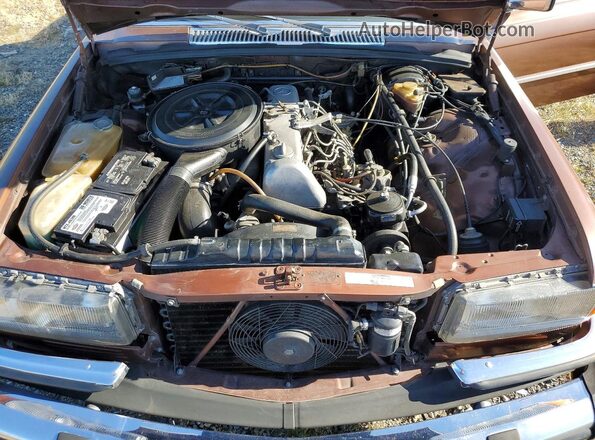 11612012008559 1979 MERCEDES-BENZ 300 Коричневый 