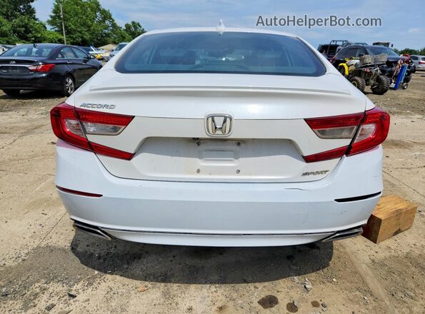 1HGCV1F34JA267242 2018 HONDA ACCORD White 