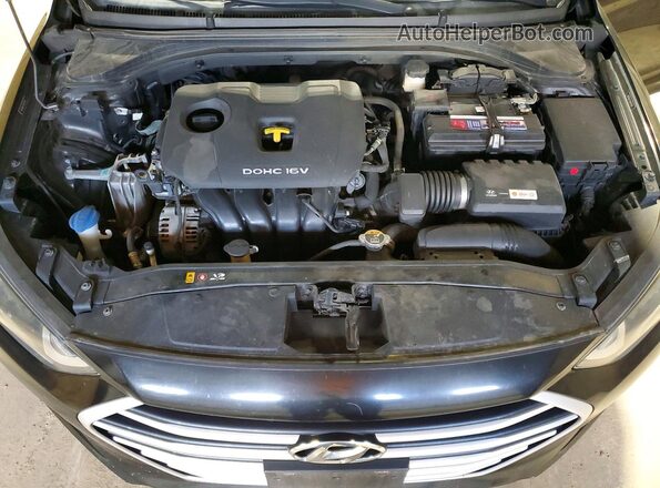 5NPD84LF5HH011558 2017 HYUNDAI ELANTRA Black Vista del compartimento del motor