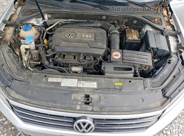 1VWCT7A37HC002972 2017 VOLKSWAGEN PASSAT Серебряный 