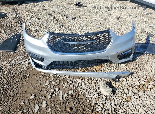 2C4RC1BG0RR182946 2024 CHRYSLER PACIFICA Silver სალონის 360-გრადუსიანი ხედი