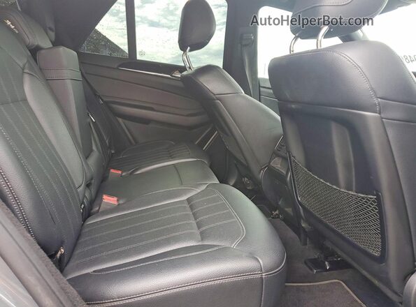 4JGDA5HB4JB183339 2018 MERCEDES-BENZ GLE-CLASS Gray Vista interior trasera