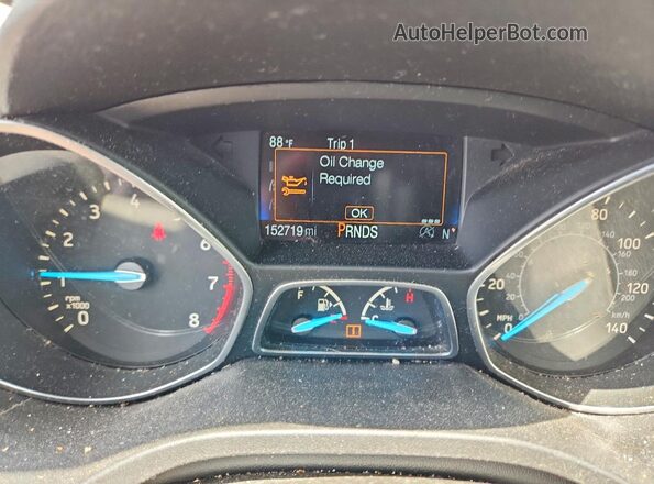 1FMCU9GD0KUB64368 2019 FORD ESCAPE Белый Вид задних сидений