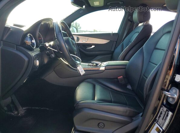 WDC0J4KB0KF628105 2019 MERCEDES-BENZ GLC-CLASS Черный Вид панели приборов