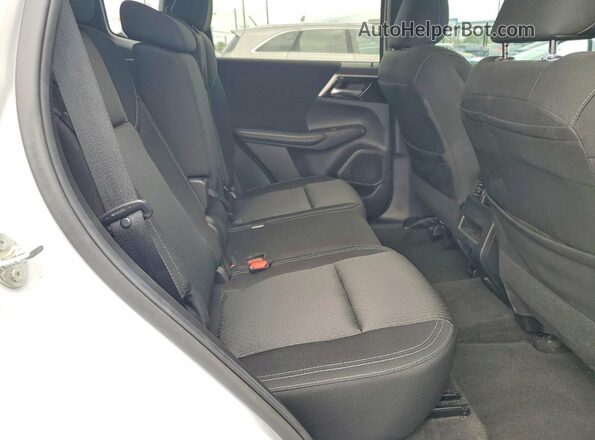 JA4J3UA80RZ014300 2024 MITSUBISHI OUTLANDER White 