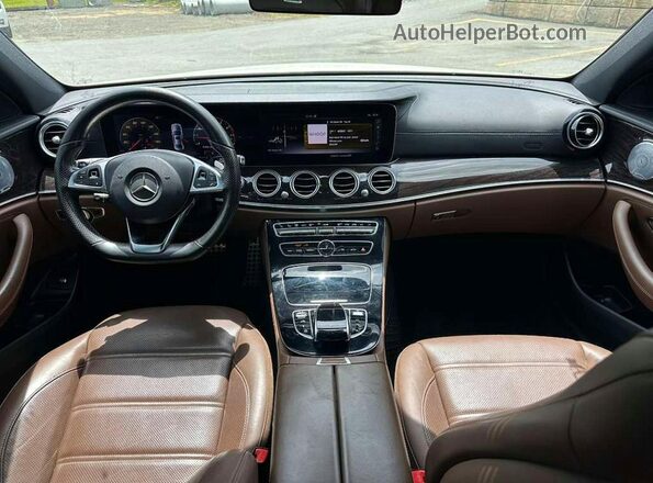 WDDZF6EB5HA279069 2017 MERCEDES-BENZ E-CLASS White Widok deski rozdzielczej