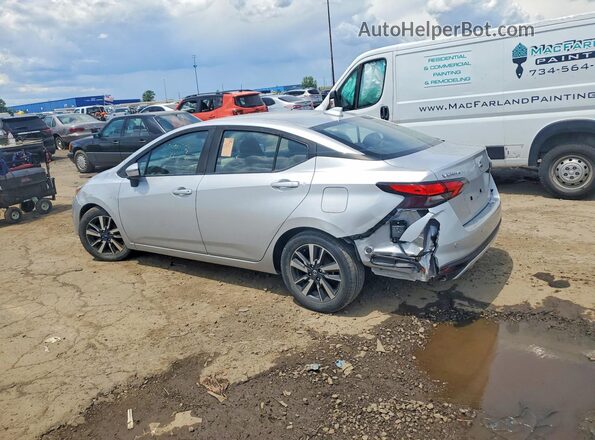 3N1CN8EV5ML866578 2021 NISSAN VERSA Silver Tył prawy