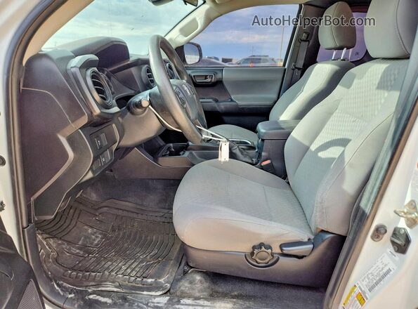5TFSX5EN6LX071186 2020 TOYOTA TACOMA White Вид панелі приладів
