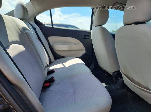 ML32F3FJ6JHF01203 2018 MITSUBISHI MIRAGE Black Vista interior trasera