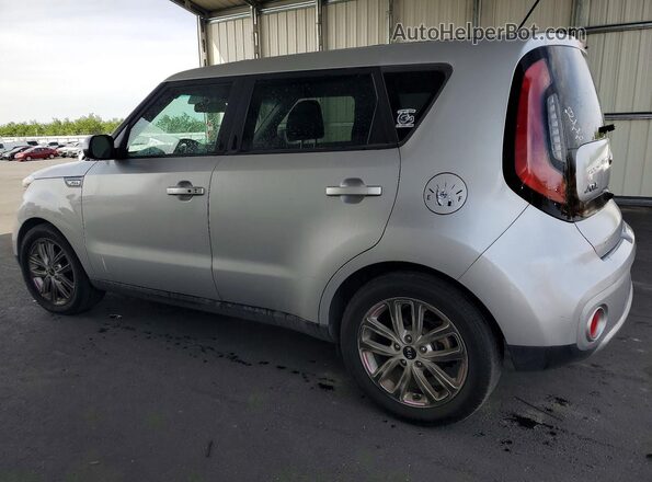 KNDJP3A50H7463254 2017 KIA SOUL Silver 