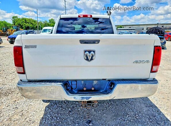 1C6RR7KT0JS295756 2018 RAM 1500 White წინა სალონის ხედი
