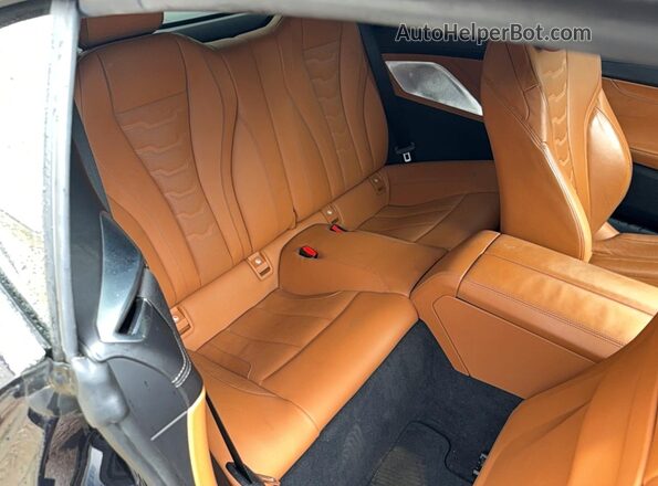 WBAFY4C55KBJ98967 2019 BMW M8 Blue Սալոնի դիմացի տեսք