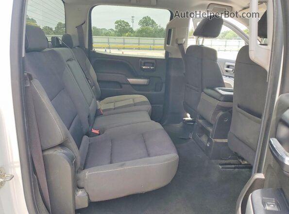 3GCUKREC6GG105215 2016 CHEVROLET SILVERADO White Widok wnętrza z tyłu