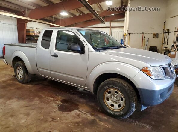 1N6BD0CT8HN700248 2017 NISSAN FRONTIER Silver Widok z przodu