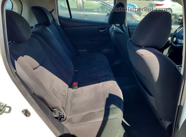 1N4BZ0CP8GC302206 2016 NISSAN LEAF White Вид задньої частини салону