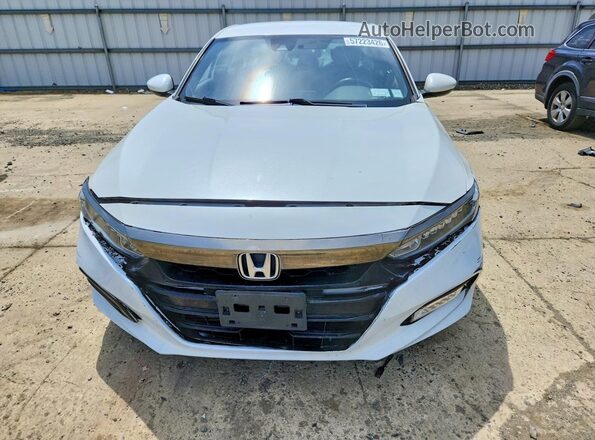 1HGCV1F34JA267242 2018 HONDA ACCORD White 