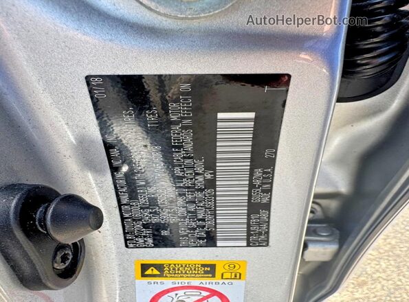 5TDBZRFH1JS833126 2018 TOYOTA HIGHLANDER Серебряный Вид подкапотного пространства