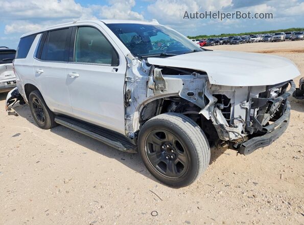 1GBSCLED8MR296260 2021 CHEVROLET TAHOE Белый Вид спереди