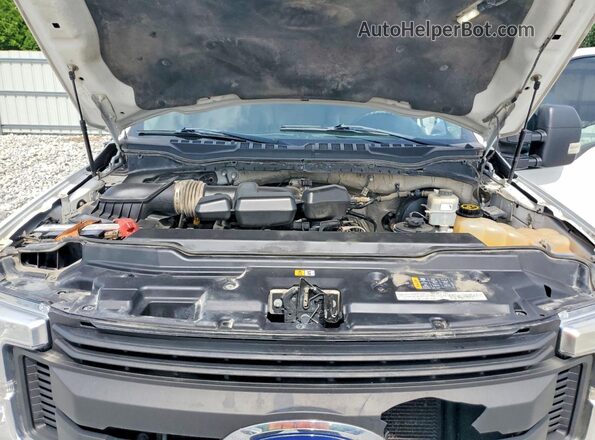 1FT7W2B62HEF22718 2017 FORD F250 White 