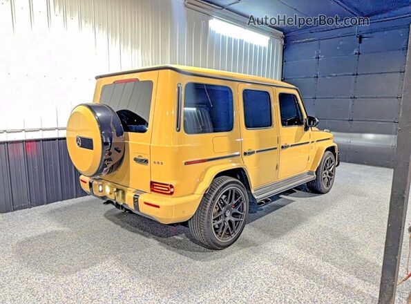 W1NYC7HJ5MX389465 2021 MERCEDES-BENZ G-CLASS Желто-коричневый Вид спереди