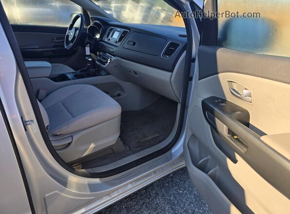 KNDMA5C1XJ6406169 2018 KIA SEDONA Gray წინა ხედი
