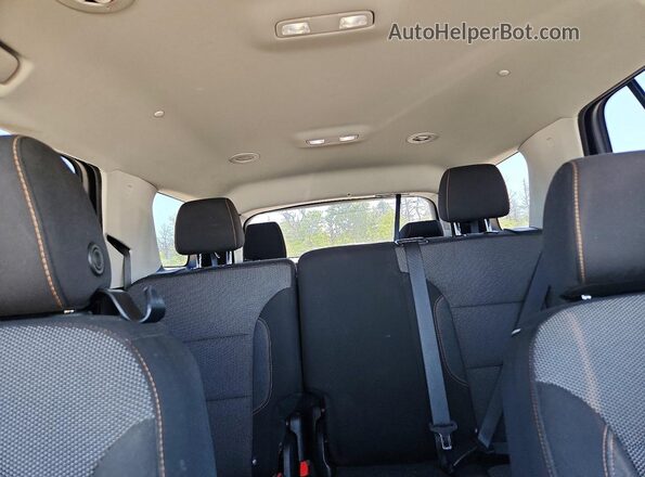 1GNERFKW1KJ135685 2019 CHEVROLET TRAVERSE Silver 