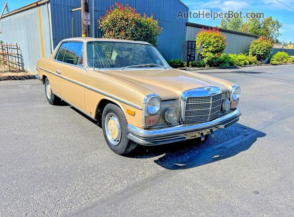 11402312004243 1971 MERCEDES-BENZ 250C Gold უკანა მარცხენა