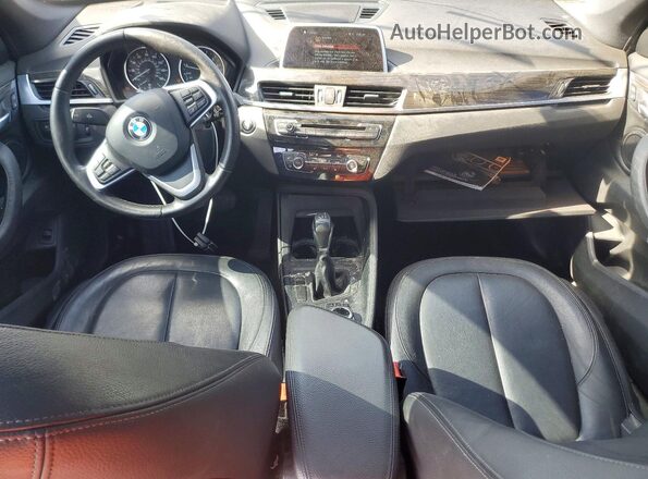 WBXHU7C32J5H41735 2018 BMW X1 Черный 