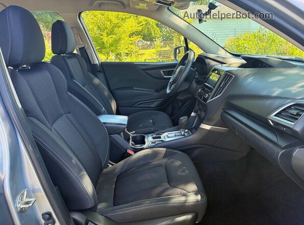 JF2SKADC8MH444068 2021 SUBARU FORESTER Gray 