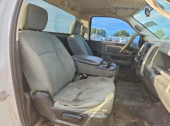 3C6JR6AG2GG239653 2016 RAM 1500 White Вид задньої частини салону