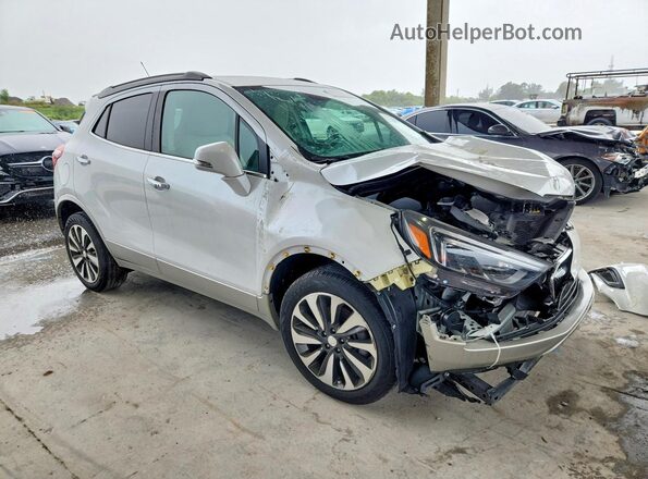 KL4CJCSB2JB558006 2018 BUICK ENCORE Белый Вид спереди