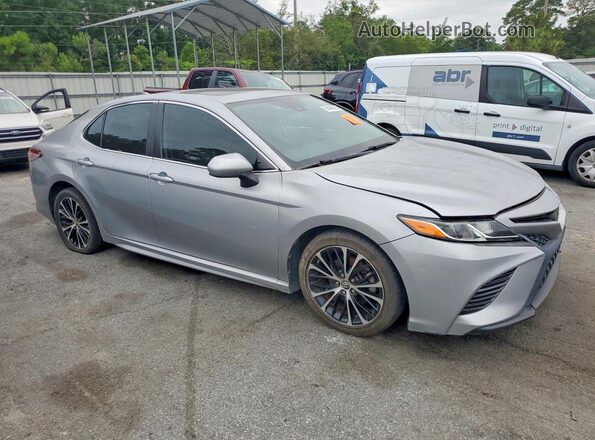 4T1B11HK0KU240156 2019 TOYOTA CAMRY Серебряный 