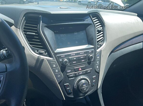 KM8SMDHF9JU267995 2018 HYUNDAI SANTA White 