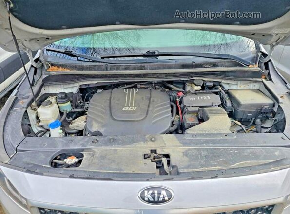 KNDMA5C17J6400720 2018 KIA SEDONA Silver 
