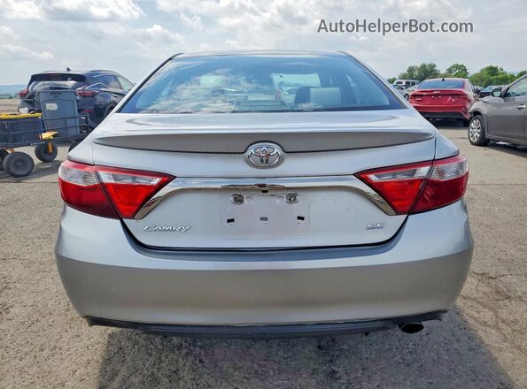 4T1BF1FK5HU316371 2017 TOYOTA CAMRY Серебряный 