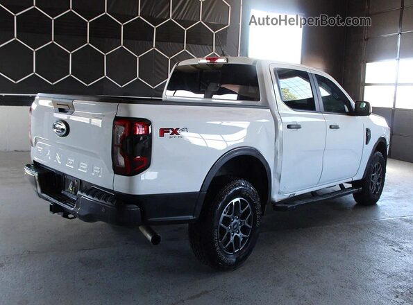 1FTER4HP3RLE44215 2024 FORD RANGER White Front view