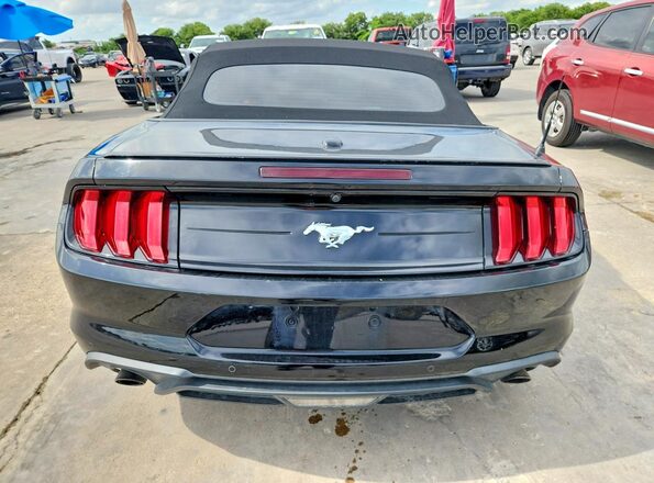 1FATP8UH7N5105397 2022 FORD MUSTANG Черный 