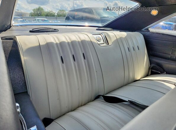 164376N148099 1966 CHEVROLET IMPALA Красный Вид задних сидений