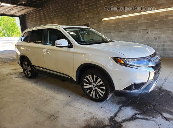 JA4AZ3A35KZ022931 2019 MITSUBISHI OUTLANDER White 