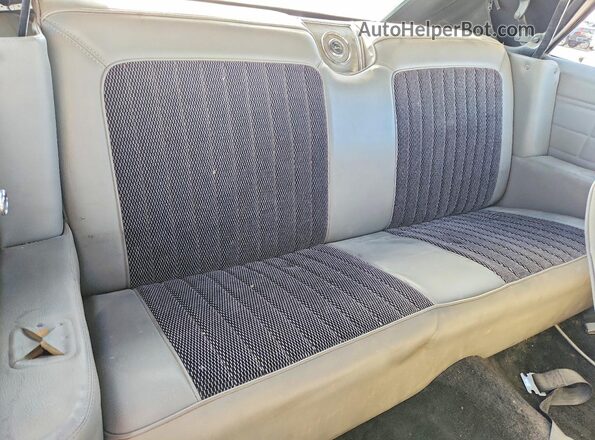 164676S261422 1966 CHEVROLET IMPALA Gray Widok tylnych siedzeń